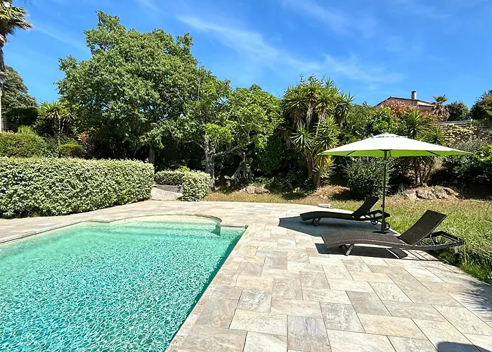 Villa Avec Piscine Privée *