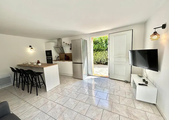 Villa Avec Piscine Privee *