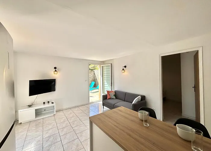 Villa Avec Piscine Privee Porticcio (Corsica)